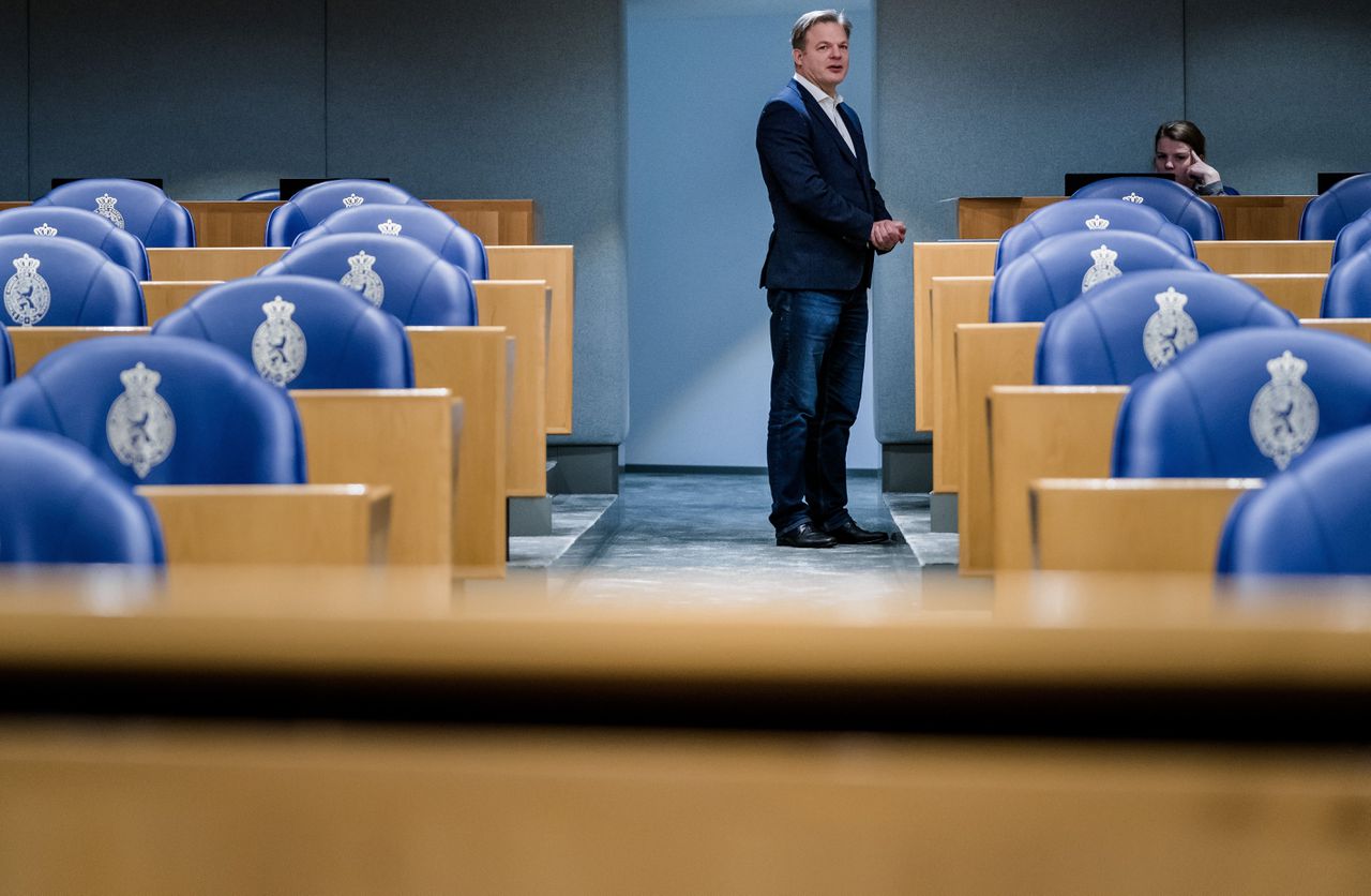 Pieter Omtzigt in de Tweede Kamer. Hij wil met de nieuwe partij bij de verkiezingen niet te veel zetels halen.