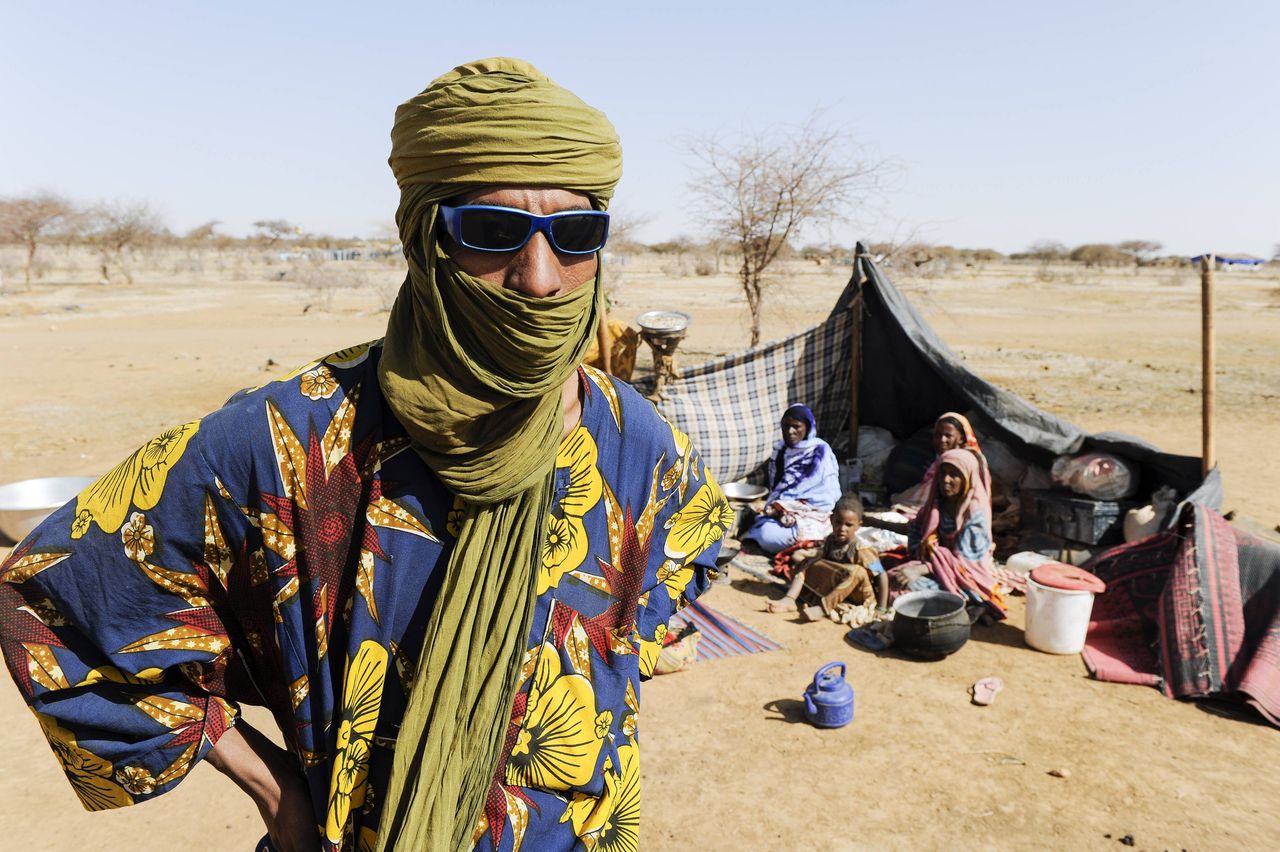 Vluchtelingen uit het noorden van Mali, onder wie veel Touaregs, in het VN-vluchtelingenkamp Goudebo in Dori in buurland Burkina Faso.