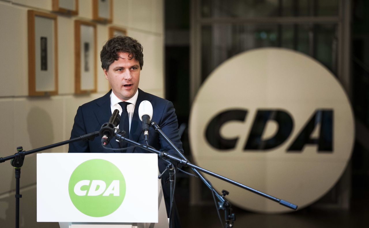 CDA-lijsttrekker Henri Bontenbal tijdens de de presentatie van het verkiezingsprogramma van het CDA op het partijbureau in Den Haag.