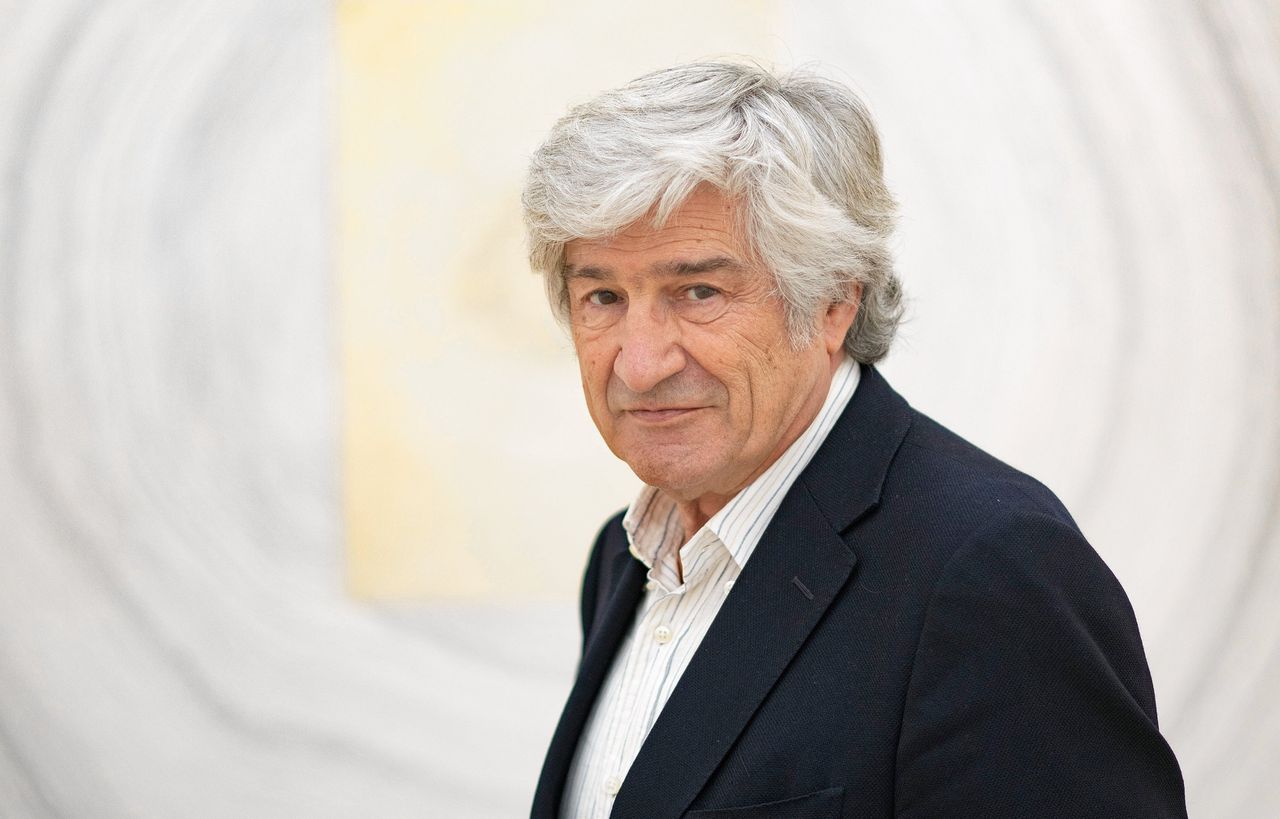 Innemend tast Cees Nooteboom in zijn nieuwe essay naar de betekenis van kunst