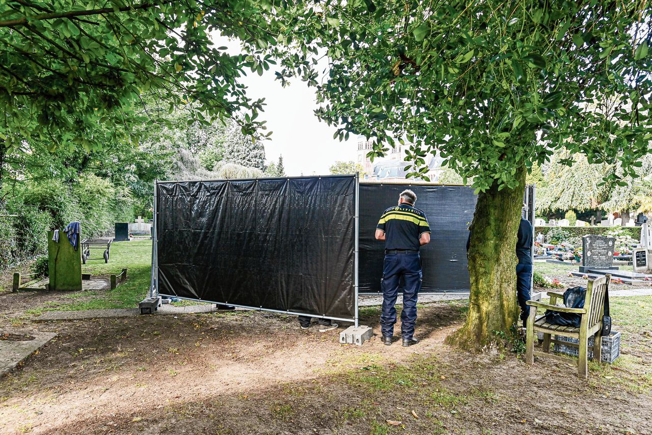 In het onderzoek rond de dood van oud-supermarkteigenaar Chris Grinwis is ook het lichaam van zijn eerder overleden vrouw onderzocht op sporen van een mogelijk misdrijf. Zij bleek een natuurlijke dood te zijn gestorven.