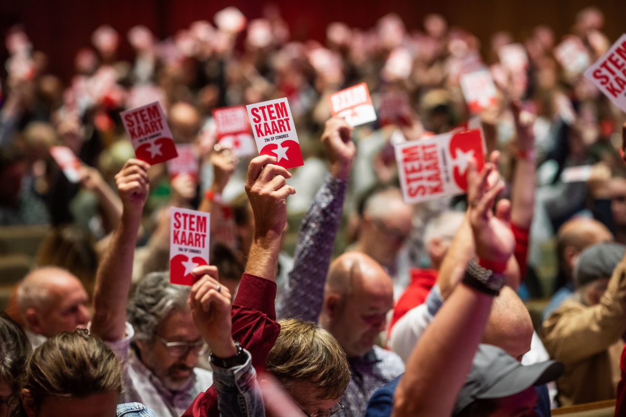 SP-leden brengen zaterdag hun stem uit over aanpassingen aan het verkiezingsprogramma op het partijcongres in Arnhem.