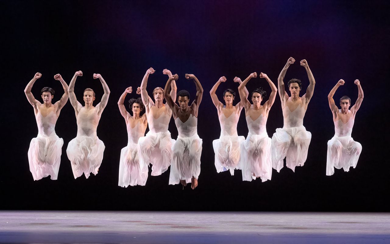 Beeld uit de voorstelling ‘Four Temperaments’ door Het Nationale Ballet.