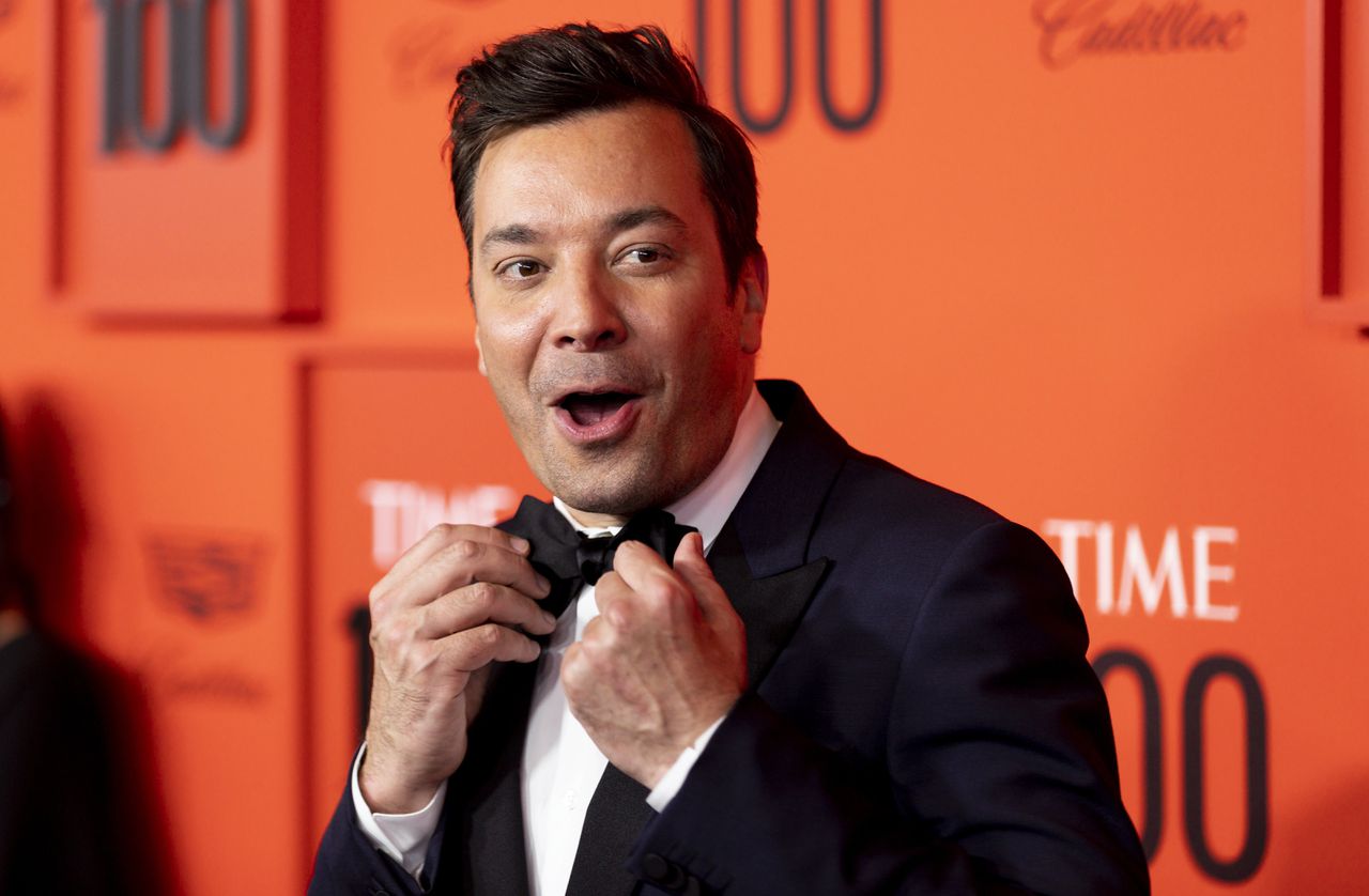 Omroep BNN zond in 2014 een programma van Jimmy Fallon uit op de Nederlandse televisie.