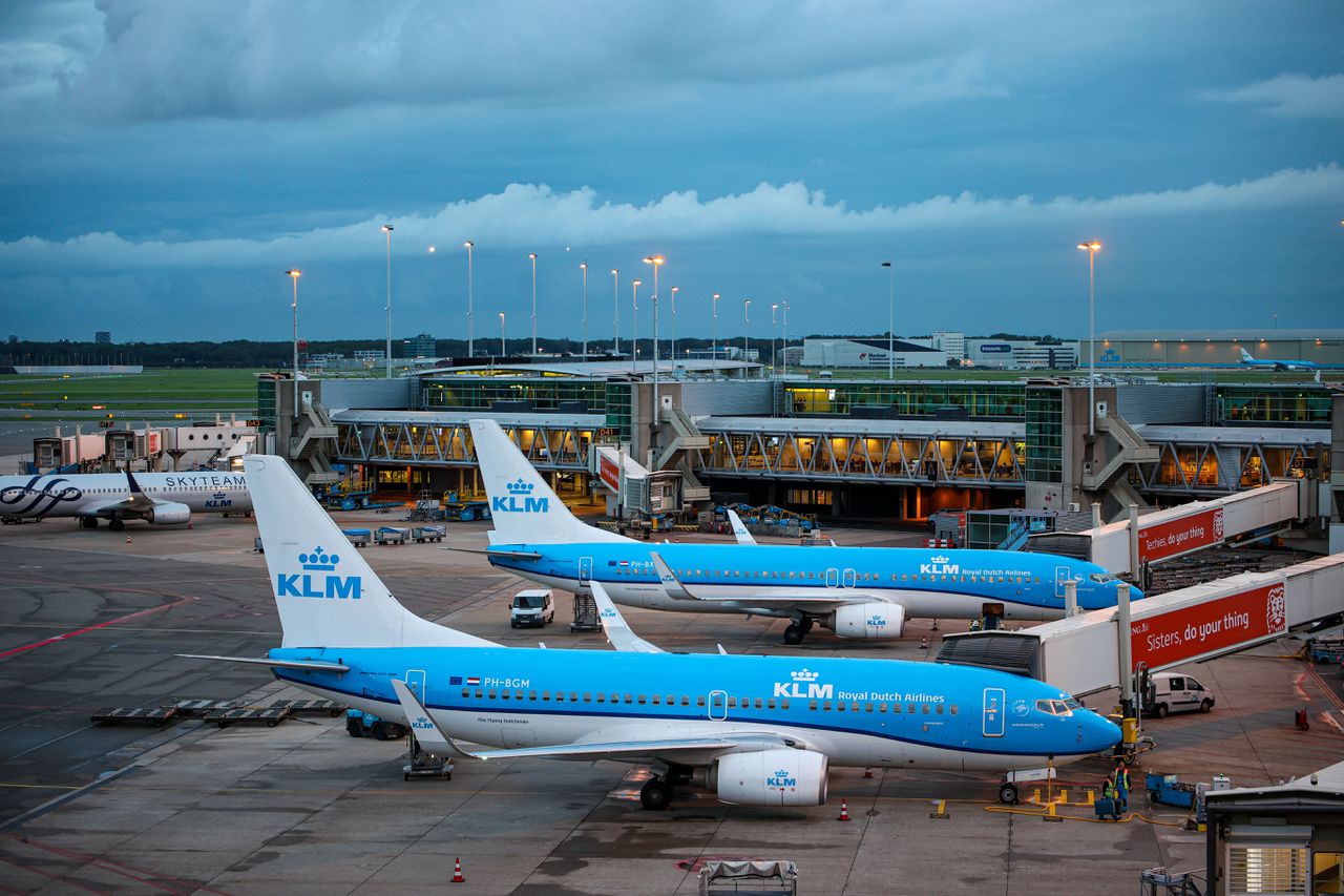 De geplande staking van een uur zou naar verwachting vijftien vertrekkende vluchten geraakt hebben.