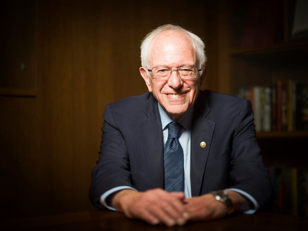 De Amerikaanse onafhankelijke senator Bernie Sanders: „De Democratische partij zou met jonge mensen en arbeiders een nieuwe richting moeten inslaan.”