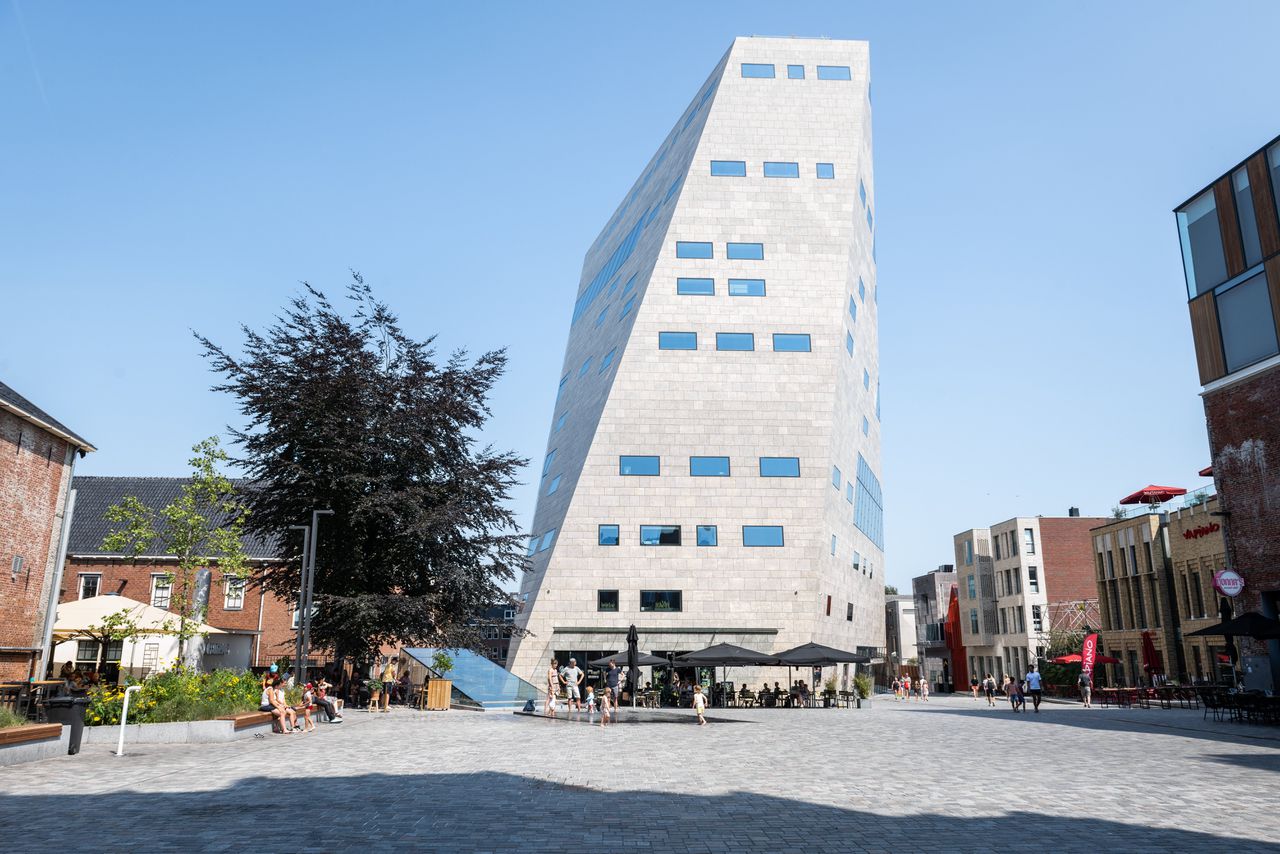 Cultuurgebouw Forum op de Grote Markt in Groningen.