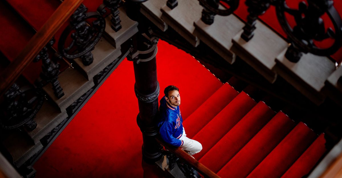 Componist Thomas van Dun is suppoost in het Concertgebouw, waar zijn nieuwste werk wordt uitgevoerd