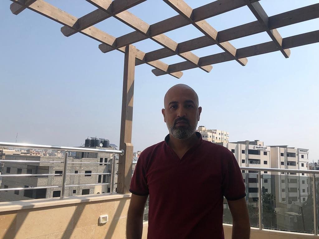 Fadi Ali Abu Shammala (39), directeur van een Palestijns netwerk van culturele ngo’s. „Door zo onverwacht Israël binnen te dringen, heeft Hamas de Israëli’s vernederd, en dat imago zal Netanyahu willen herstellen. De Israëlische reactie wordt erger dan wat we ooit eerder hebben meegemaakt.”