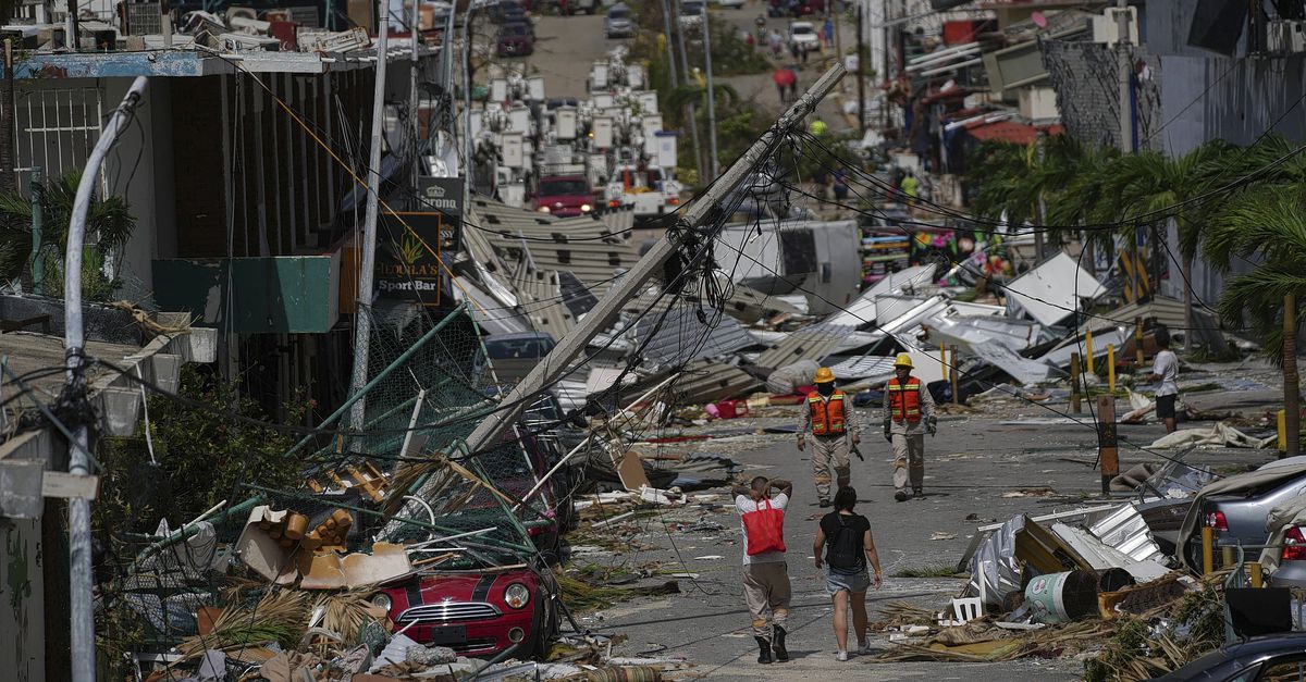 Orkaan Otis stort ooit zo betoverende badplaats Acapulco in complete chaos: 27 doden