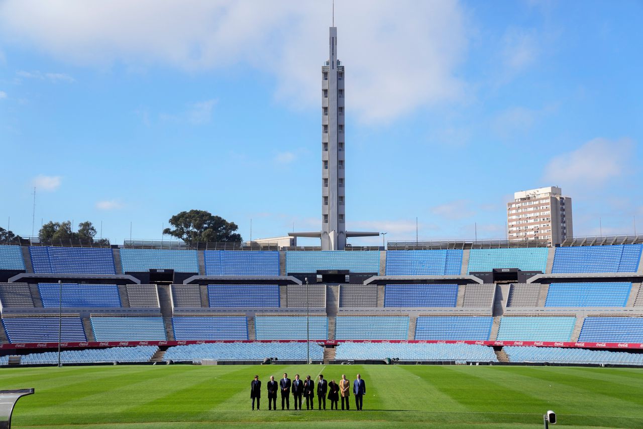 Het Estádio Centenário in Montevideo, waar in 1930 het eerste WK voetbal werd geopend.