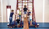 Kinderen in de sportspeeltuin in Leersum. „Het gaat erom dat ze van jongs af aan sporten. Dat het een onderdeel is van hun leven.”