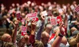 SP-leden brengen zaterdag hun stem uit over aanpassingen aan het verkiezingsprogramma op het partijcongres in Arnhem. 