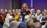 VVD-leider Dilan Yesilgöz ging woensdagavond in Utrecht met VVD-leden in debat. Ze legde uit waarom de VVD een rechts kabinet alleen wil gedogen.