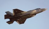 Een Israëlische F-35-straaljager tijdens een vliegshow nabij Beër Sjeva, in het zuiden van Israël. 