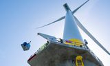 Een windturbine van het windpark Borssele, voor de kust van Zeeland.