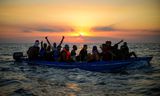 Migranten wagen in augustus vorig jaar de oversteek vanuit Tunesië naar het Italiaanse eiland Pantelleria.