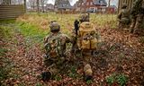 Oefening van de Luchtmobiele Brigade uit Arnhem in Ruinerwold. 