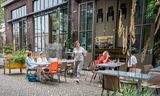 Het terras van een van de restaurants van Piet Hein Eek in Eindhoven.