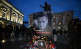 Over de hele wereld, zoals hier in Rome, werden na de dood van Navalny herdenkingsplekken opgezet.