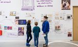 Het Onderwijsmuseum in Dordrecht heeft een expositie over seksuele voorlichting.