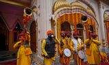 Een traditionele brassband was onderdeel van de opening van de Ram Mandir-tempel.