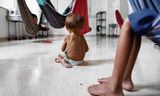 Ondervoede Yanomami-kinderen in het kinderziekenhuis Santo Antonio in de stad Boa Vista, in de deelstaat Roraima.