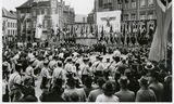 De Martkt van Roermond tijdens de rede van Oberdienstleiter Schmidt. Op 12 juli 1942 vond een bijeenkomst plaats van de Limburgse Nationaalsocialisten. 