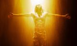 Jeangu Macrooy als Jezus in ‘Jesus Christ Superstar’