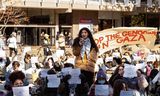 Studenten protesteren op 2 november voor Harvard om steun te betuigen aan de Palestijnen.