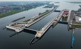 De Zeesluis IJmuiden is een prestigeproject waar zo veel misging dat de grote bouwbedrijven BAM en VolkerWessels er niet graag aan terugdenken.