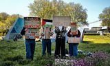 Pro-Palestina-demonstranten op de campus van de TU Delft.