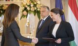 De Hongaarse premier Viktor Orbán en president Katalin Novak ontmoeten op 24 mei 2022 de dan net benoemde minister van Justitie Judit Varga. 