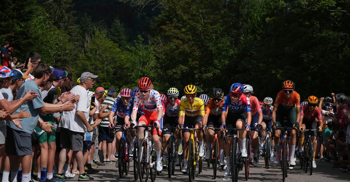 Met een loodzwaar slotweekend voor de boeg is de spanning terug in de Tour de France Femmes