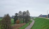 Het Hoogheemraadschap van Schieland en Krimperwaard heeft beslist om het waterpeil in de Zuidplaspolder hoog te houden om bodemdaling tegen te gaan.