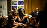 MIAGI is onderdeel van een project in Soweto in Johannesburg dat  onder andere  hoogwaardig muziekonderwijs aan talentvolle spelers biedt.