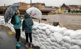 Het noodweer houdt naar verwachting een paar dagen aan.