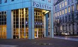 Exterieur van het hoofdbureau van de politie in Rotterdam. 