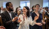 Wethouder Touria Meliani (Kunst &amp; Cultuur en Inclusie &amp; anti-discriminatiebeleid, GroenLinks) en staatssecretaris Fleur Gräper-van Koolwijk (Cultuur en Media) tijdens de presentatie van het Nationaal Slavernijmuseum en het participatieverslag Over ons, met ons. 