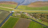 Luchtfoto van  een deel van Het Bildt met buurtschap Zwarte Haan.