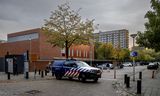 Beveiliging bij de Joodse school Rosj Pina in Amsterdam. 