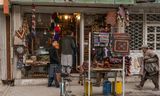 Souvenirs uit Chicken Street, Kabul, bleven in trek bij telkens ander publiek.