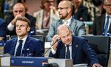 De Franse president  Emmanuel Macron en de Duitse bondskanselier Olaf Scholz tijdens de NAVO-top op 11 juli dit jaar in Washington. Foto Kay Nietfeld/dpa