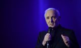 Charles Aznavour tijdens een concert in Parijs, eind vorig jaar.