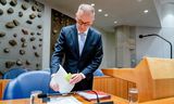Eppo Bruins (NSC), minister van Onderwijs, Cultuur en Wetenschappen, voorafgaand aan een debat over de begroting van het Ministerie van Onderwijs, Cultuur en Wetenschappen. 