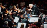 Dirigent Manfred Honeck voert met het Concertgebouworkest Bruckner 8 uit 