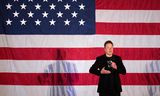 Elon Musk op 18 oktober tijdens een bijeenkomst in Philadelphia ter ondersteuning van Donald Trump.  