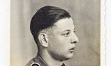 Geert Verlaan, een oom van Jos Verlaan, in 1943. Hij zat bij de SS. De opa van Jos was lid van de NSB.