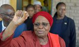 Presidentskandidaat Netumbo Nandi-Ndaitwah na het uitbrengen van haar stem in de hoofdstad Windhoek. 