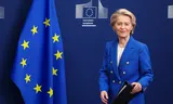 Voorzitter Ursula von der Leyen van de Europese Commissie vlak voor de presentatie van het financiële plan voor hogere defensieuitgaven. 